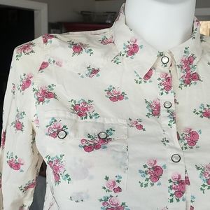 Mossimo button/snap down shirt